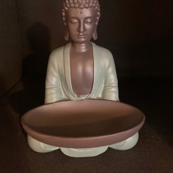 Boeddha met schaal